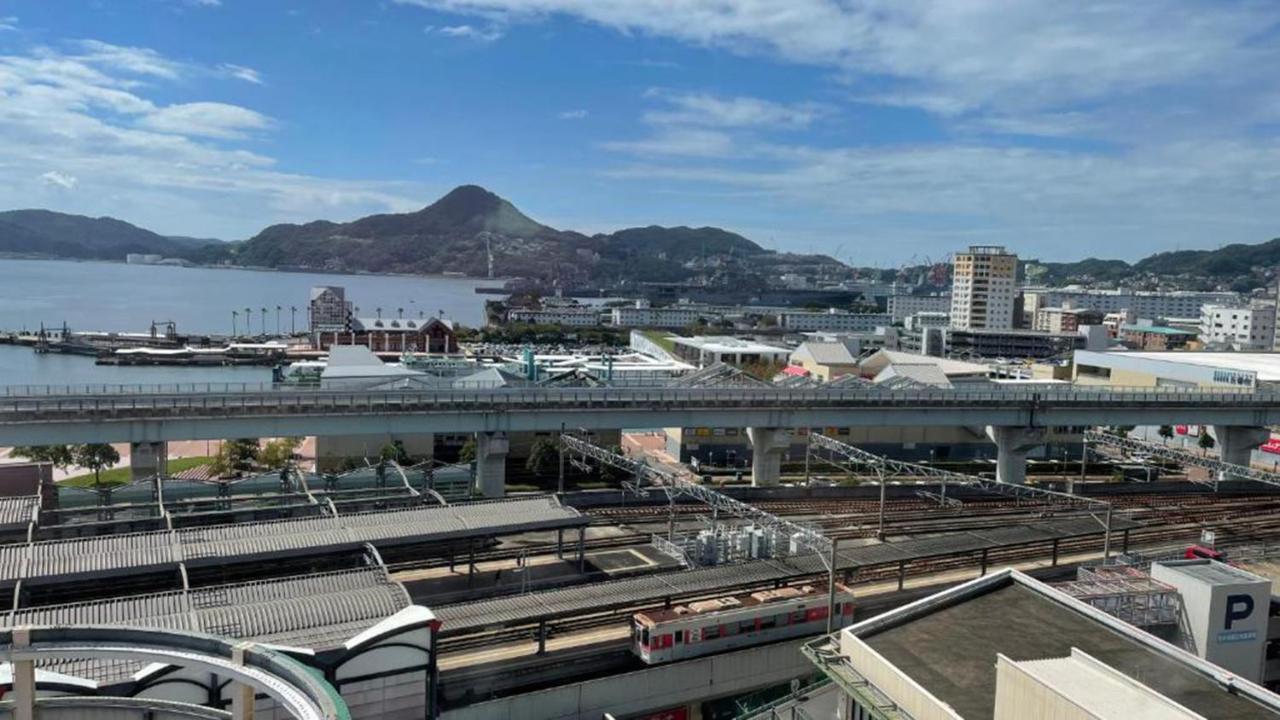 Toyoko Inn Sasebo Ekimae Exteriör bild