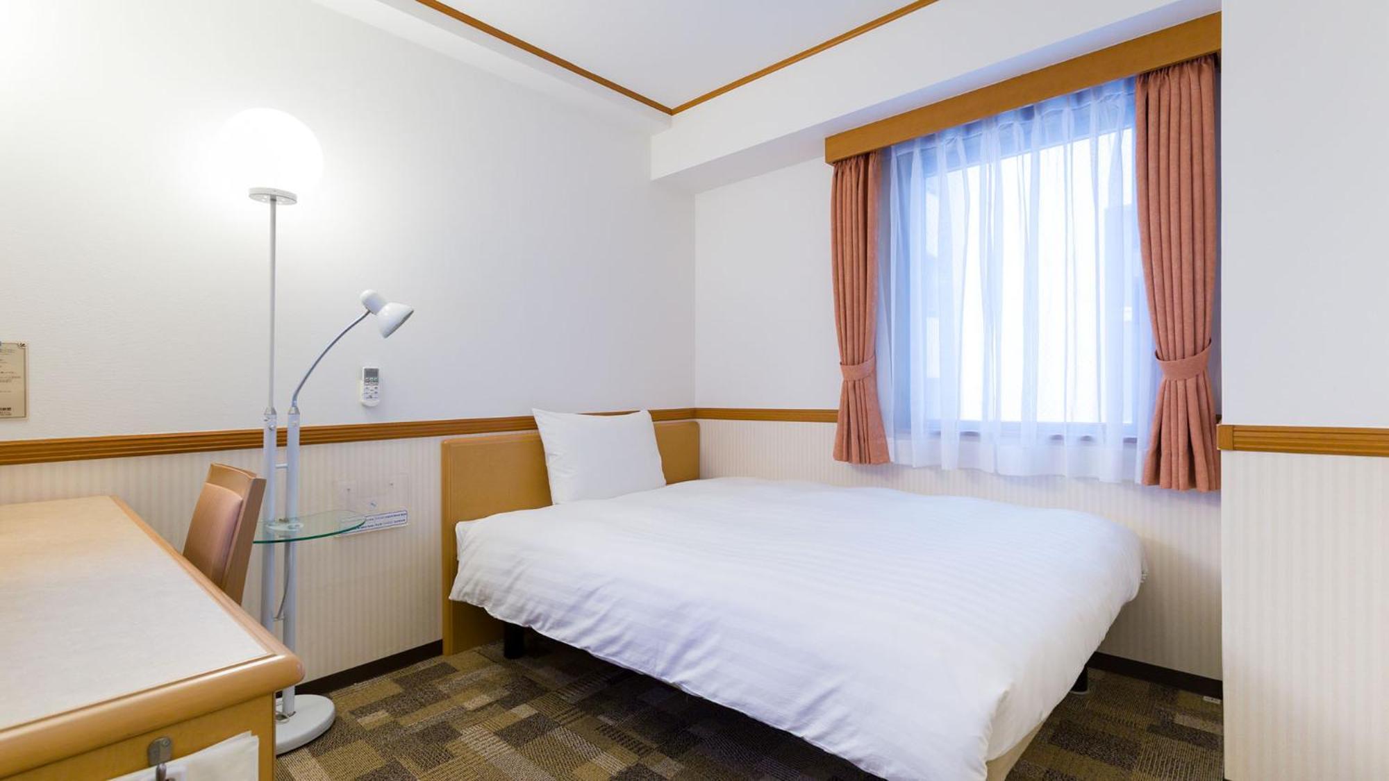 Toyoko Inn Sasebo Ekimae Exteriör bild
