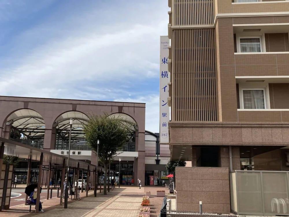 Toyoko Inn Sasebo Ekimae Exteriör bild