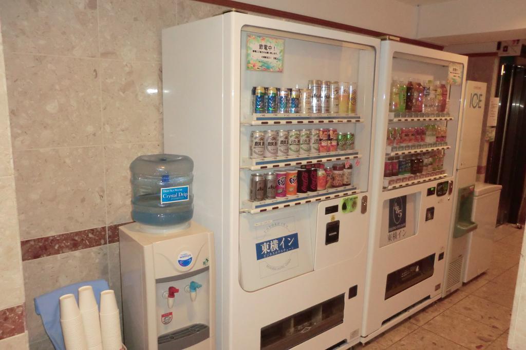 Toyoko Inn Sasebo Ekimae Exteriör bild